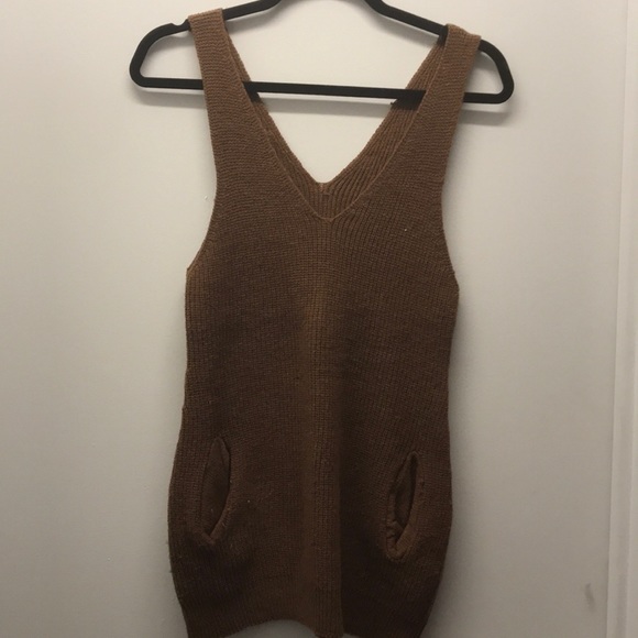 Sweater - Picture 1 of 2